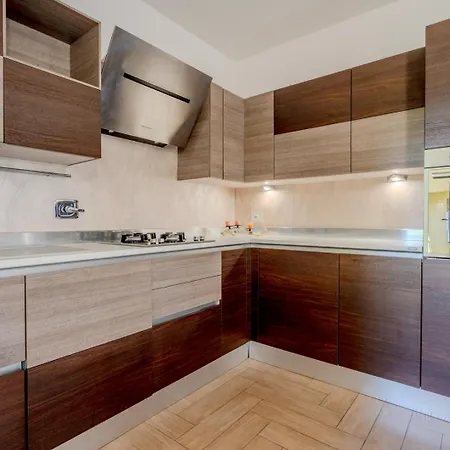 Appartement 3min Dalla Spiaggia, Elegante A